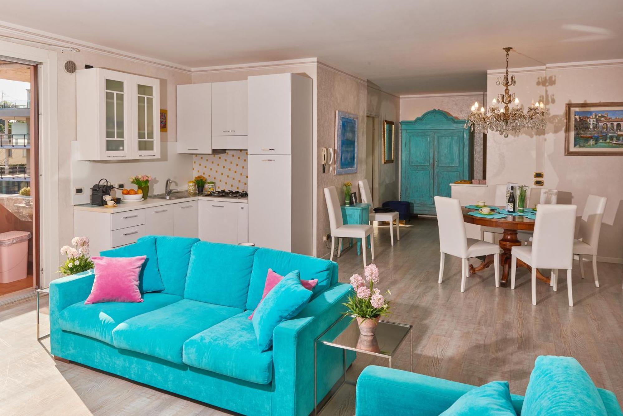 Garda Blue Lake Home Luxury Appartment Desenzano del Garda Exterior photo