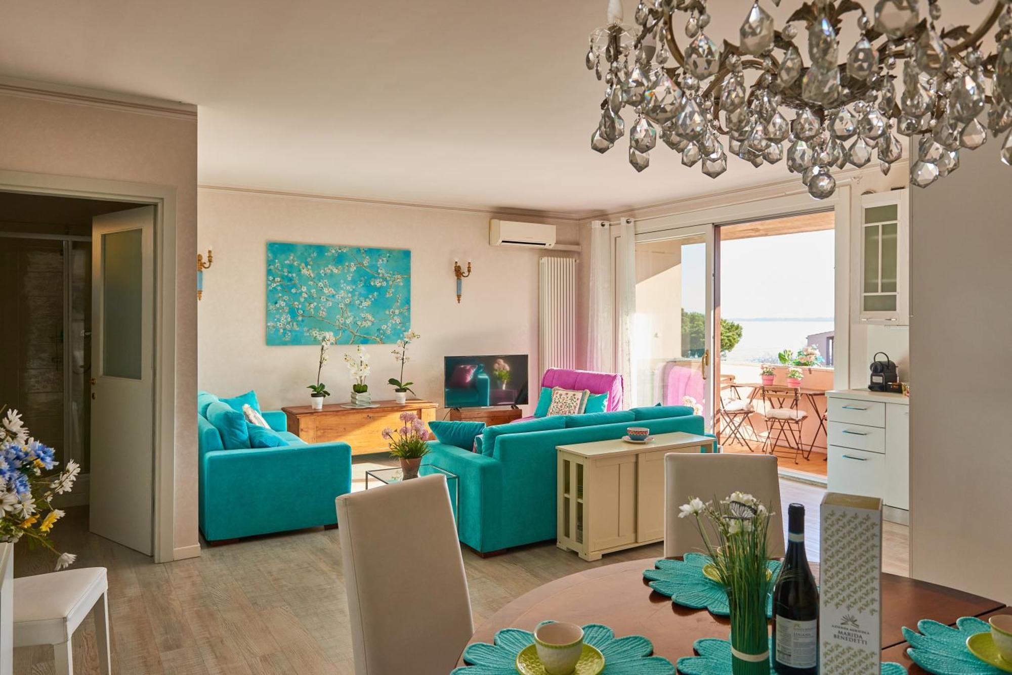 Garda Blue Lake Home Luxury Appartment Desenzano del Garda Exterior photo